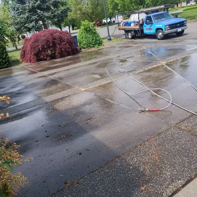 A clean driveway